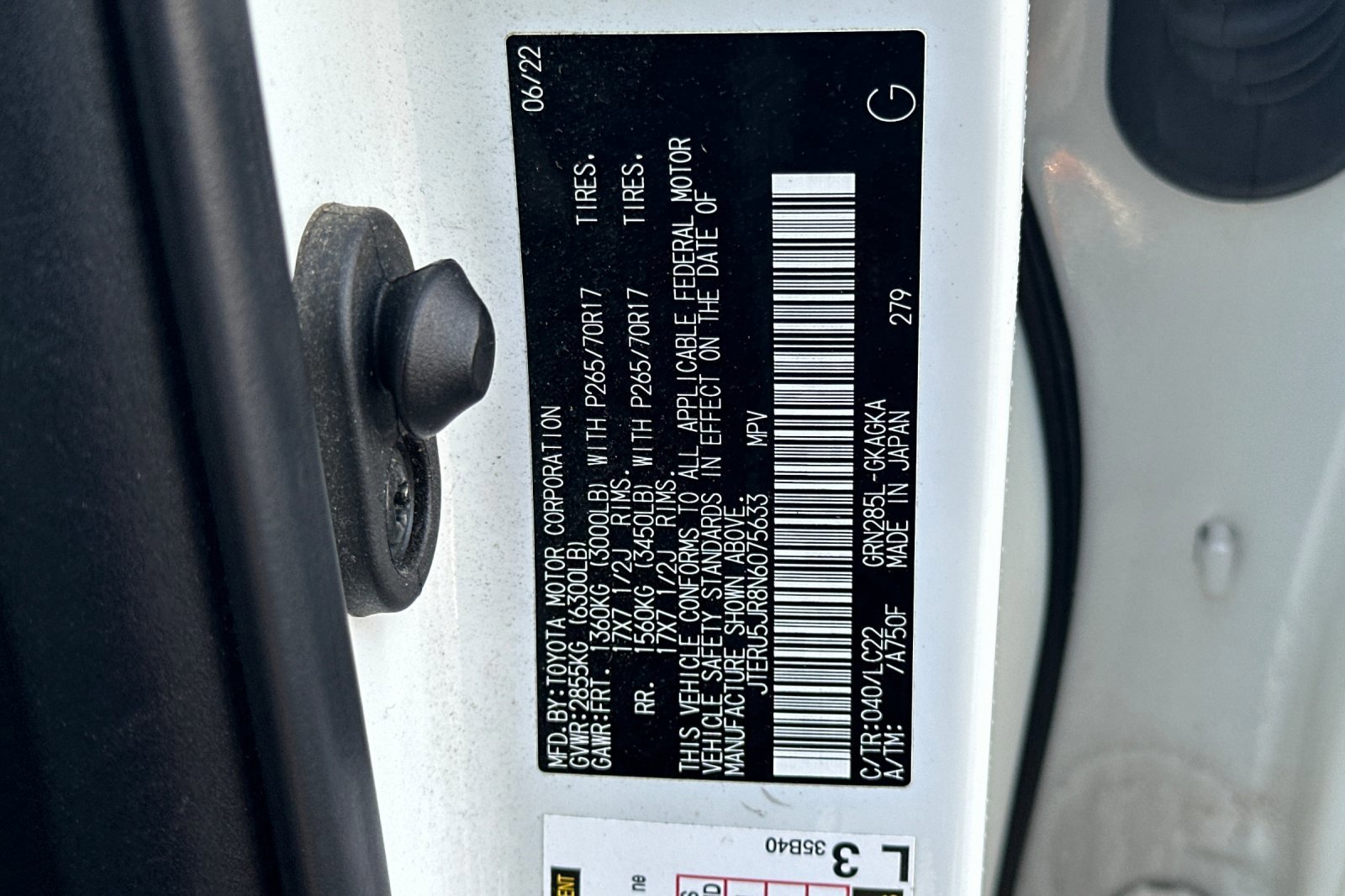 Certified 2022 Toyota 4Runner TRD Off-Road Premium image 30