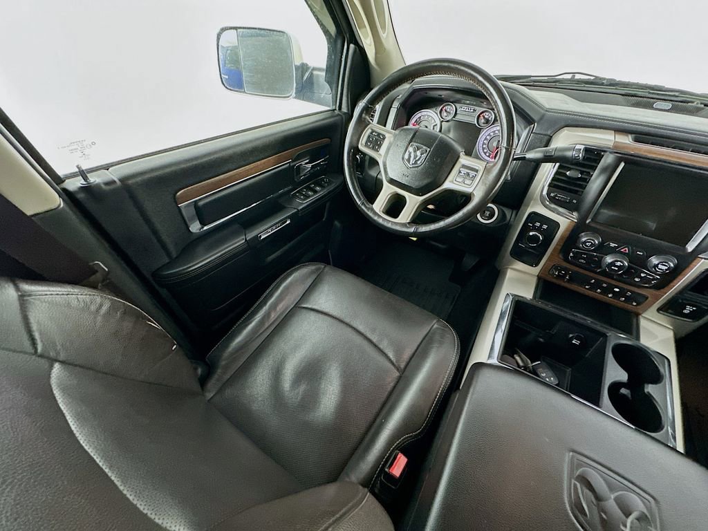 Used 2015 RAM 3500 Laramie AWD/4WD image 9