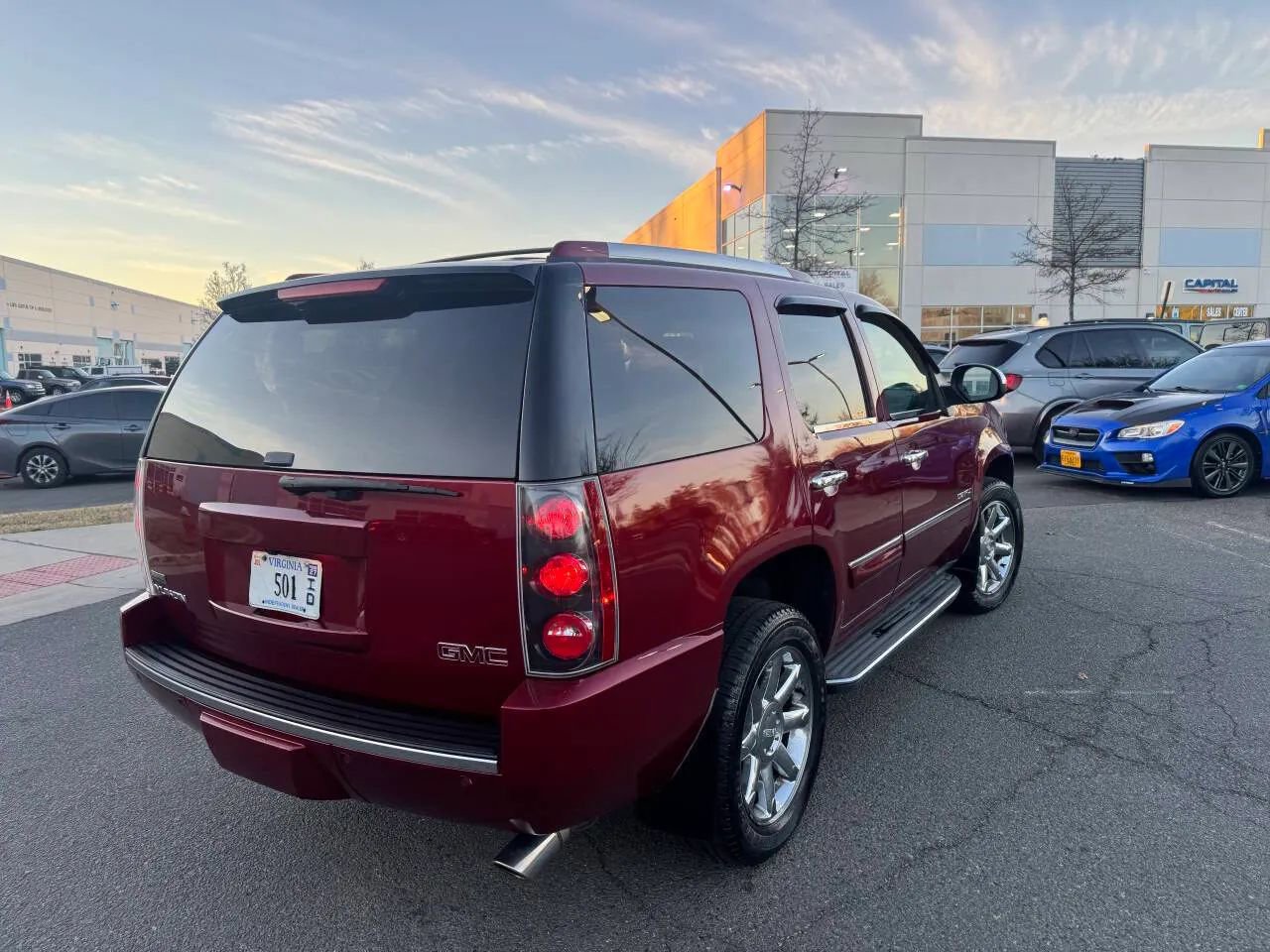 Used 2011 GMC Yukon Denali image 14