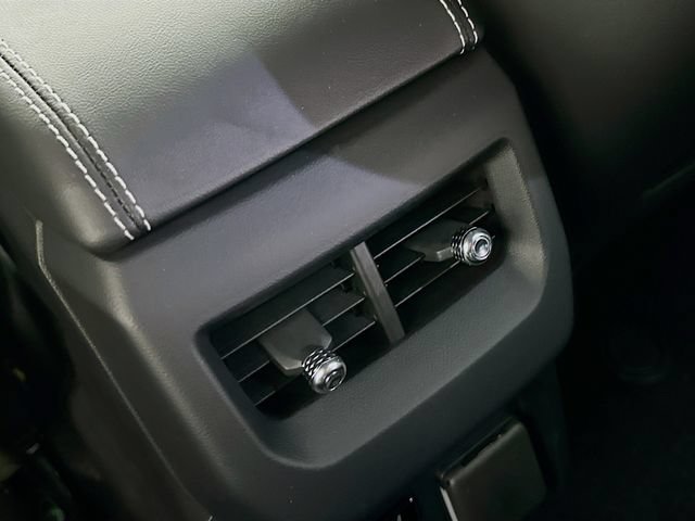 New 2026 Cadillac Optiq Luxury 2 AWD/4WD image 19