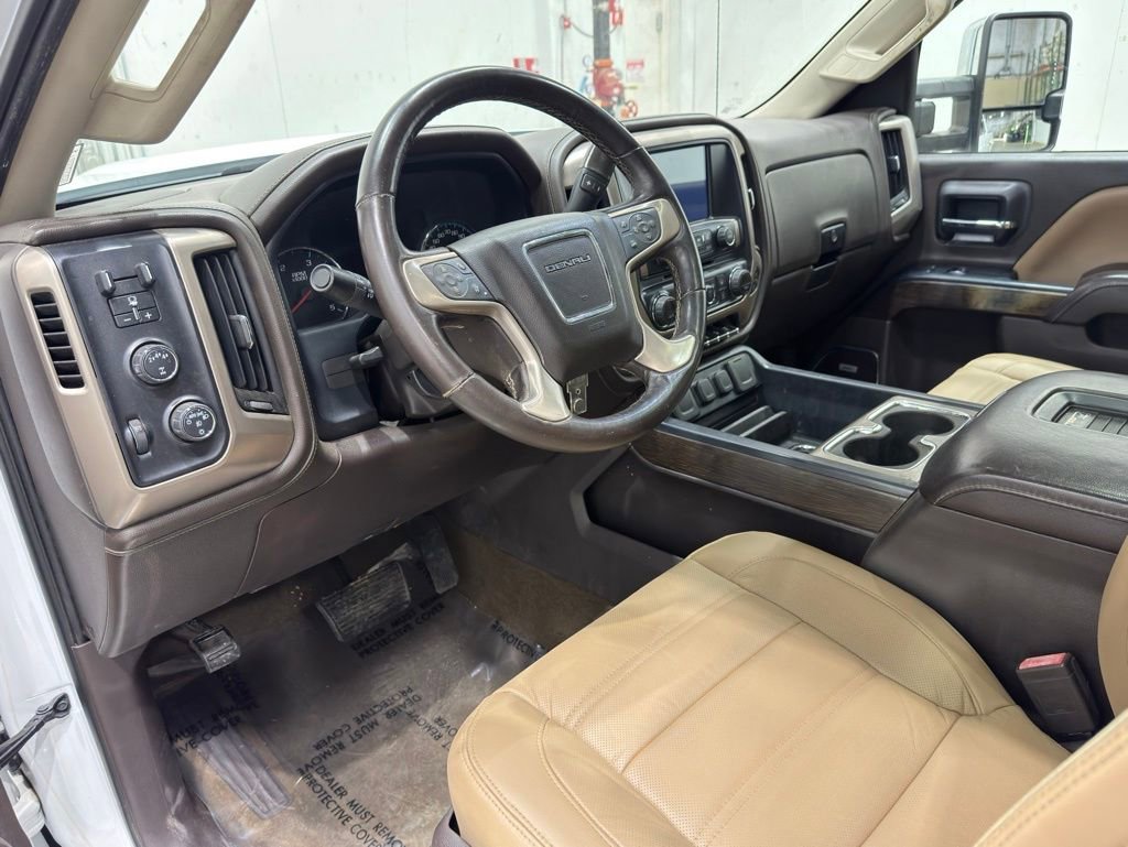 Used 2017 GMC Sierra 2500 Denali w/ Duramax Plus Package image 27