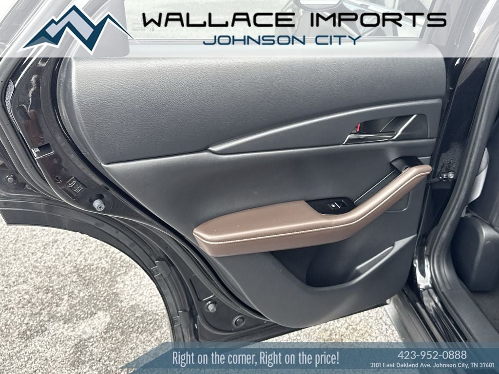 Used 2022 MAZDA CX-30 AWD 2.5 S w/ Premium Package image 34