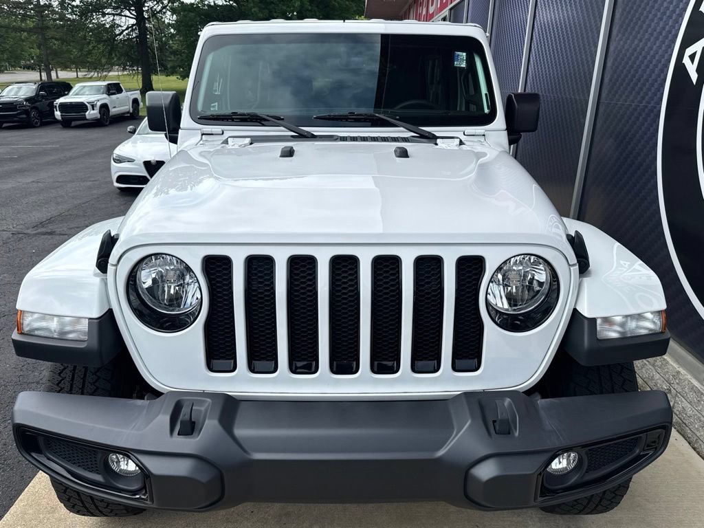 Used 2023 Jeep Wrangler Unlimited Sahara AWD/4WD image 9