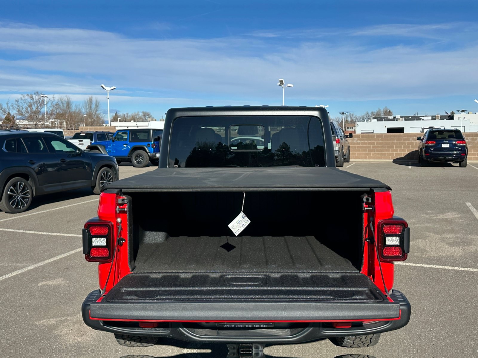 New 2026 Jeep Gladiator Rubicon AWD/4WD image 34
