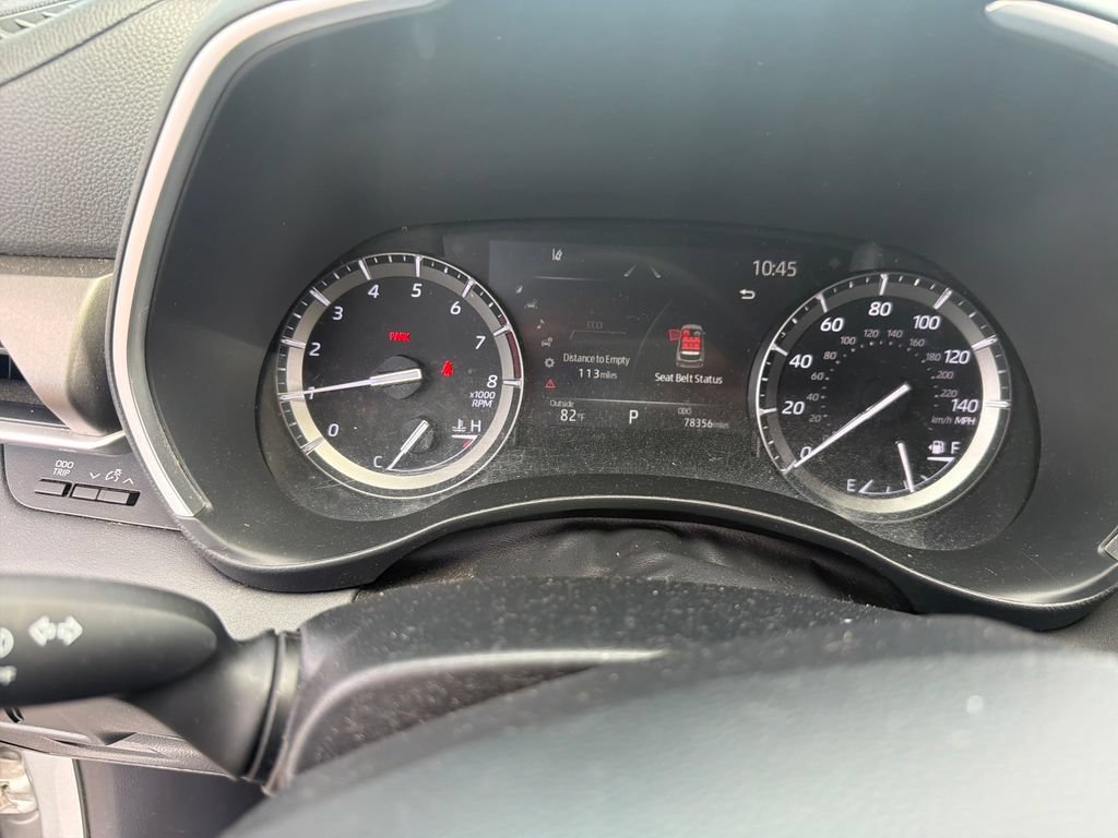Used 2020 Toyota Highlander XLE AWD/4WD image 16