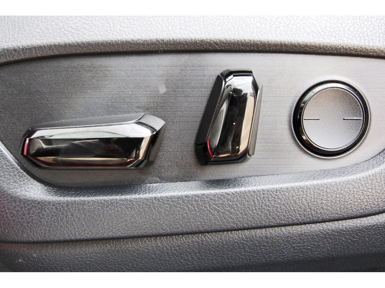 Used 2023 Lexus RX 350 Premium Plus w/ Accessory Package (Z1) FWD image 35