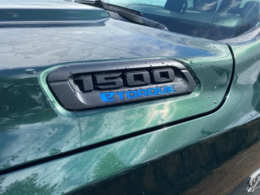New 2026 RAM 1500 Tradesman AWD/4WD image 9