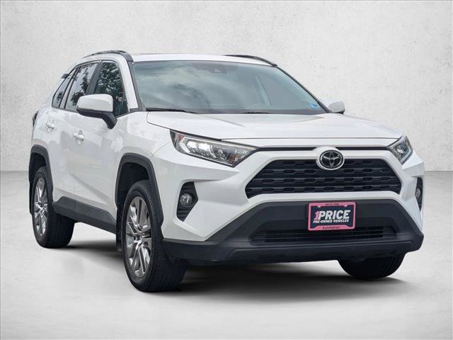 Used 2020 Toyota RAV4 XLE Premium AWD/4WD image 3