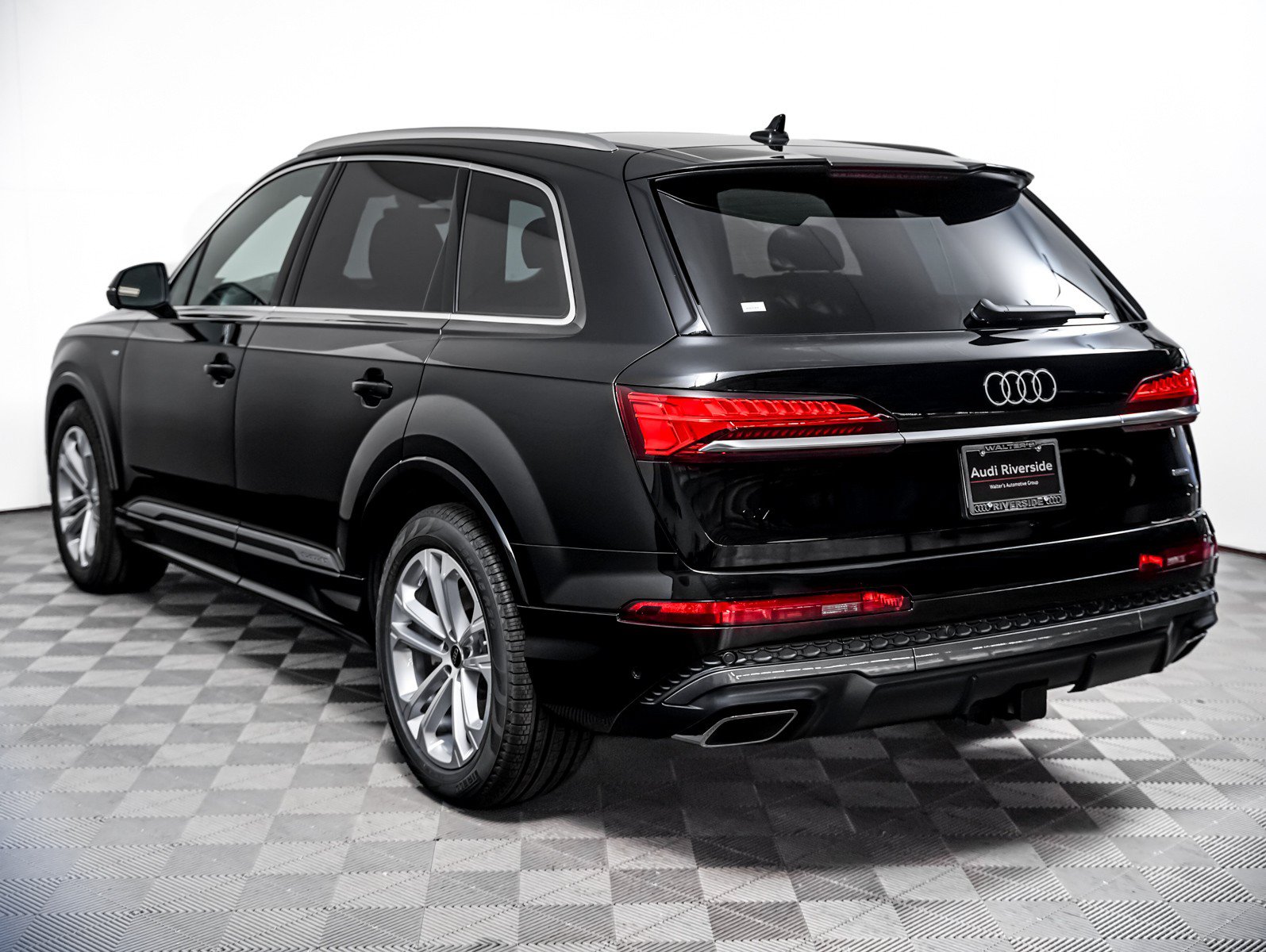 New 2026 Audi Q7 Premium Plus AWD/4WD image 2
