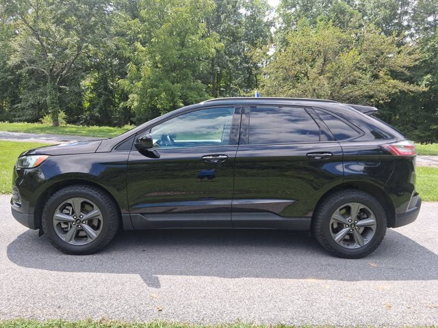 Certified 2023 Ford Edge SEL w/ Sport Appearance Package AWD/4WD image 4