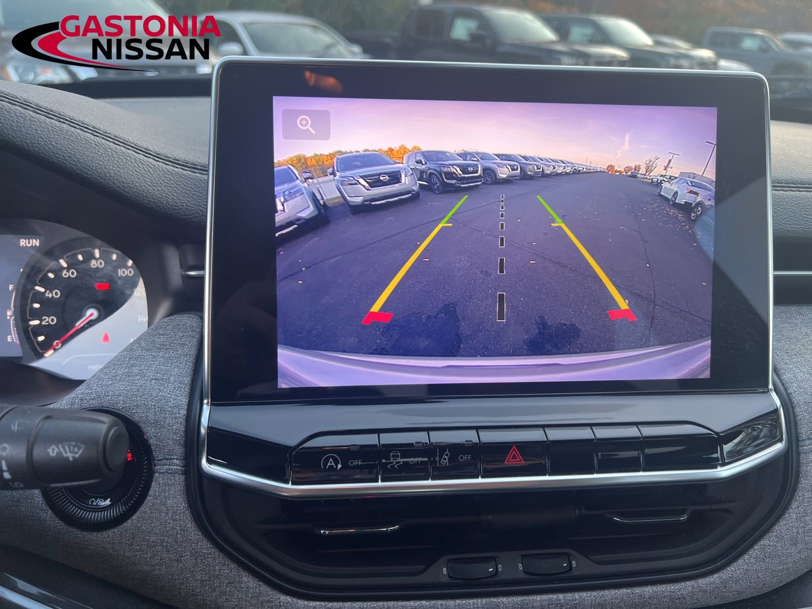 Used 2024 Jeep Compass Latitude image 44