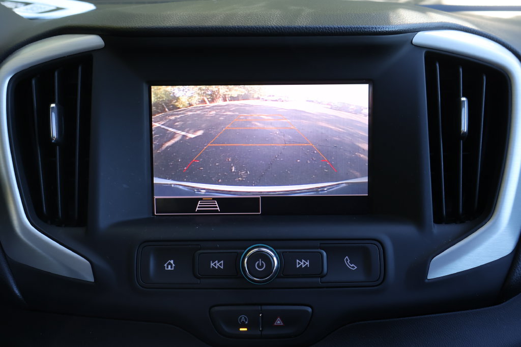 Certified 2023 GMC Terrain SLE w/ Driver Convenience Package FWD image 18