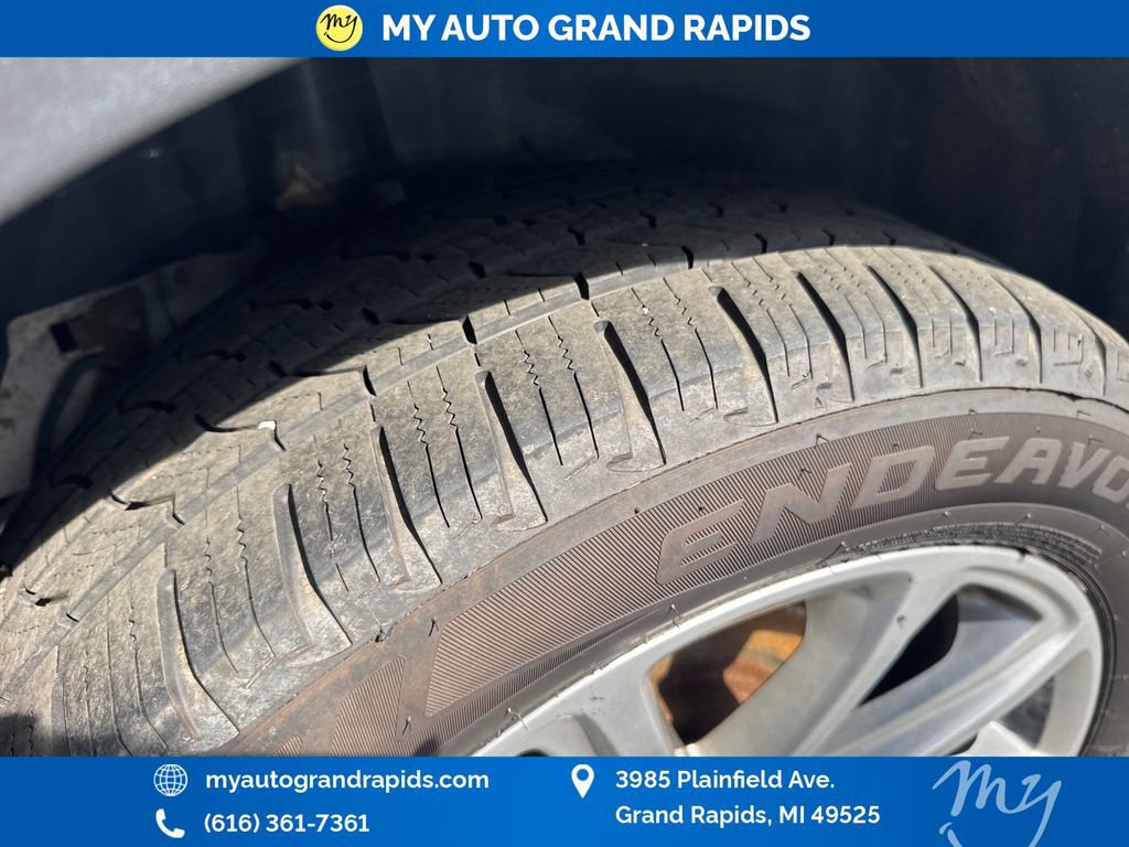 Used 2016 Ford Explorer Limited w/ Equipment Group 301A AWD/4WD image 37