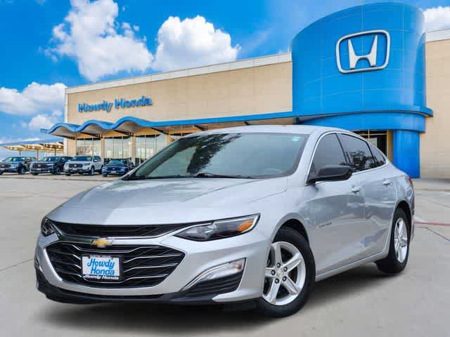 Used 2021 Chevrolet Malibu LS FWD image 1