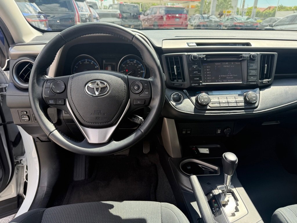 Used 2018 Toyota RAV4 XLE image 12
