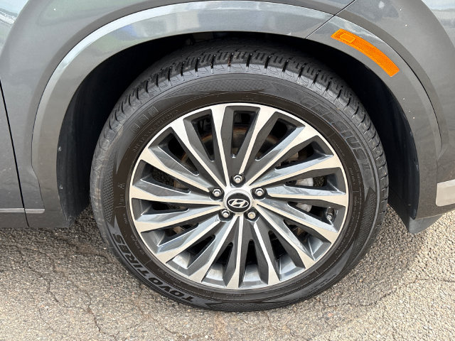 Used 2023 Hyundai Palisade Calligraphy AWD/4WD image 7