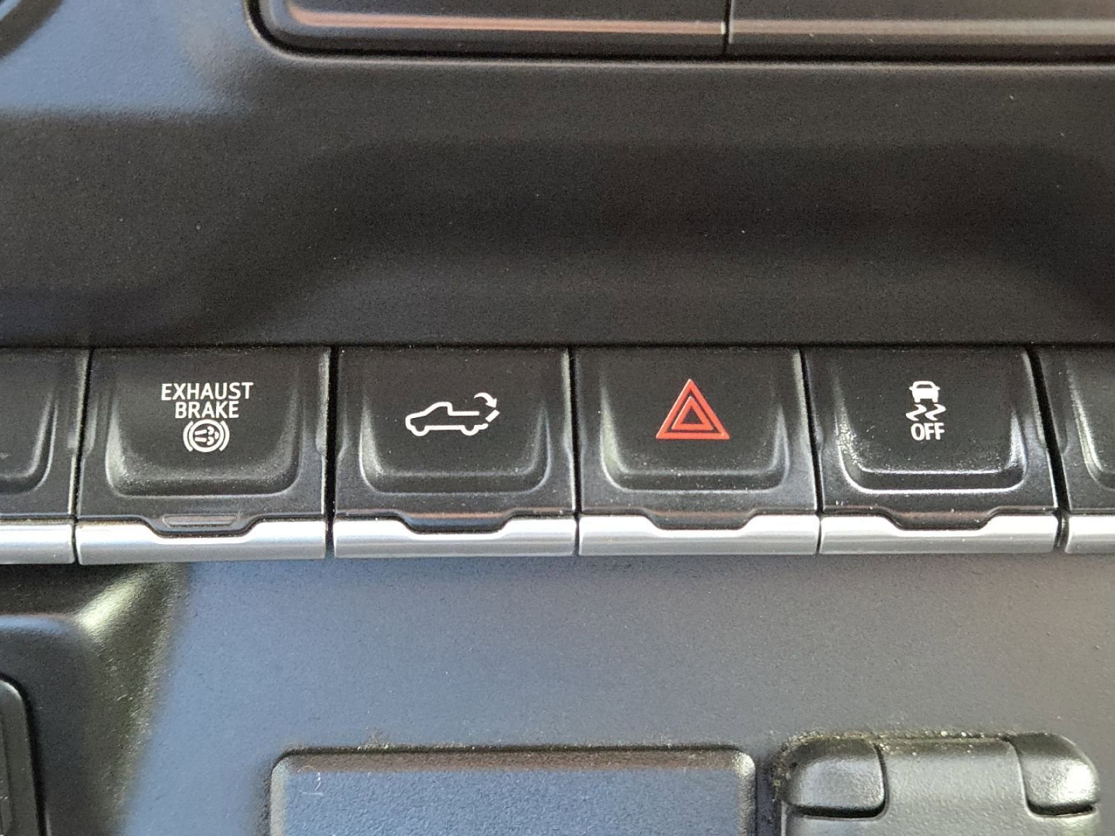 Used 2022 GMC Sierra 2500 Pro w/ Gooseneck/5TH Wheel Package image 12