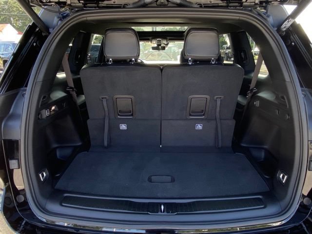 Used 2025 Jeep Grand Cherokee L Limited w/ Luxury Tech Group II AWD/4WD image 9