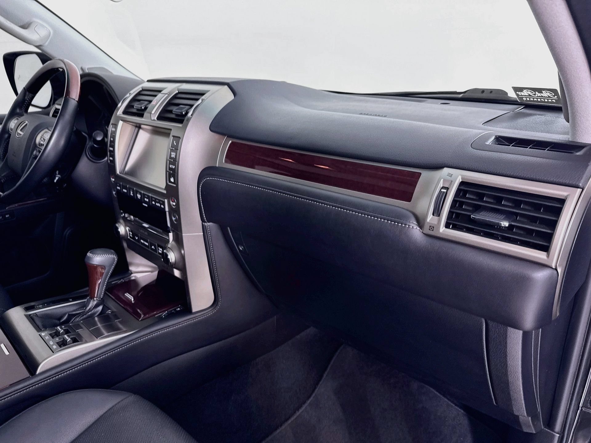 Used 2019 Lexus GX 460 Premium AWD/4WD image 32