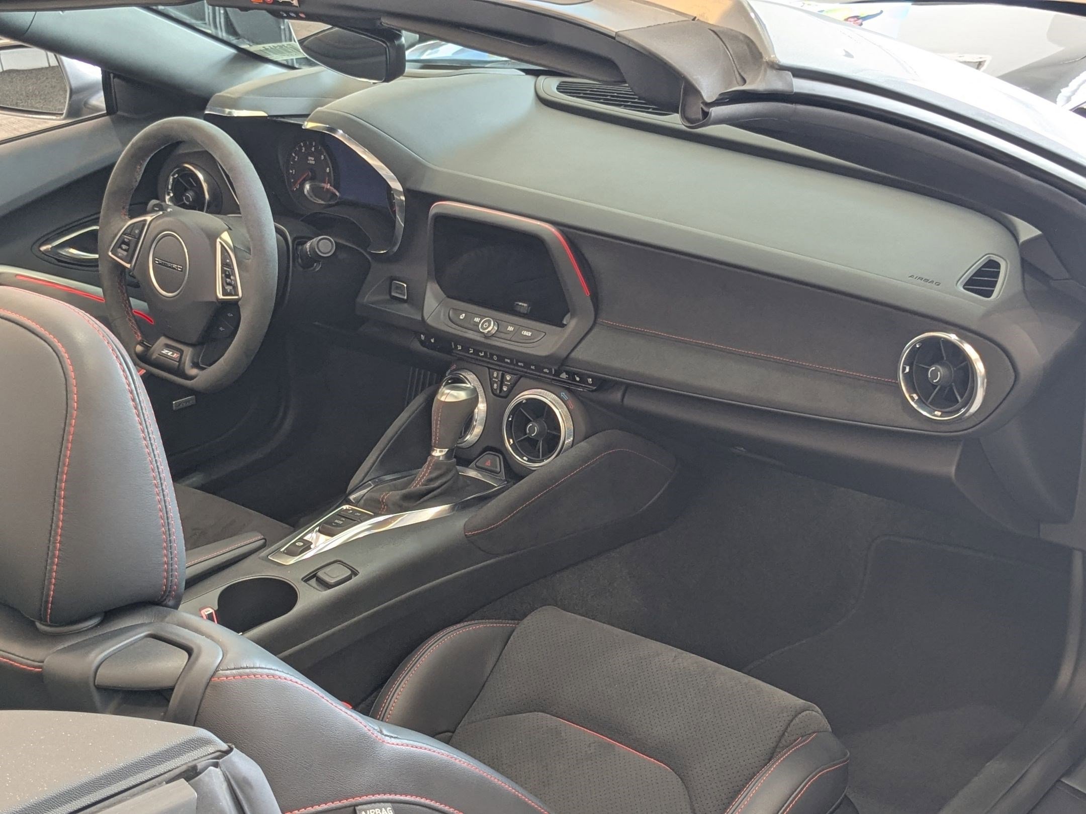 Used 2021 Chevrolet Camaro ZL1 image 21