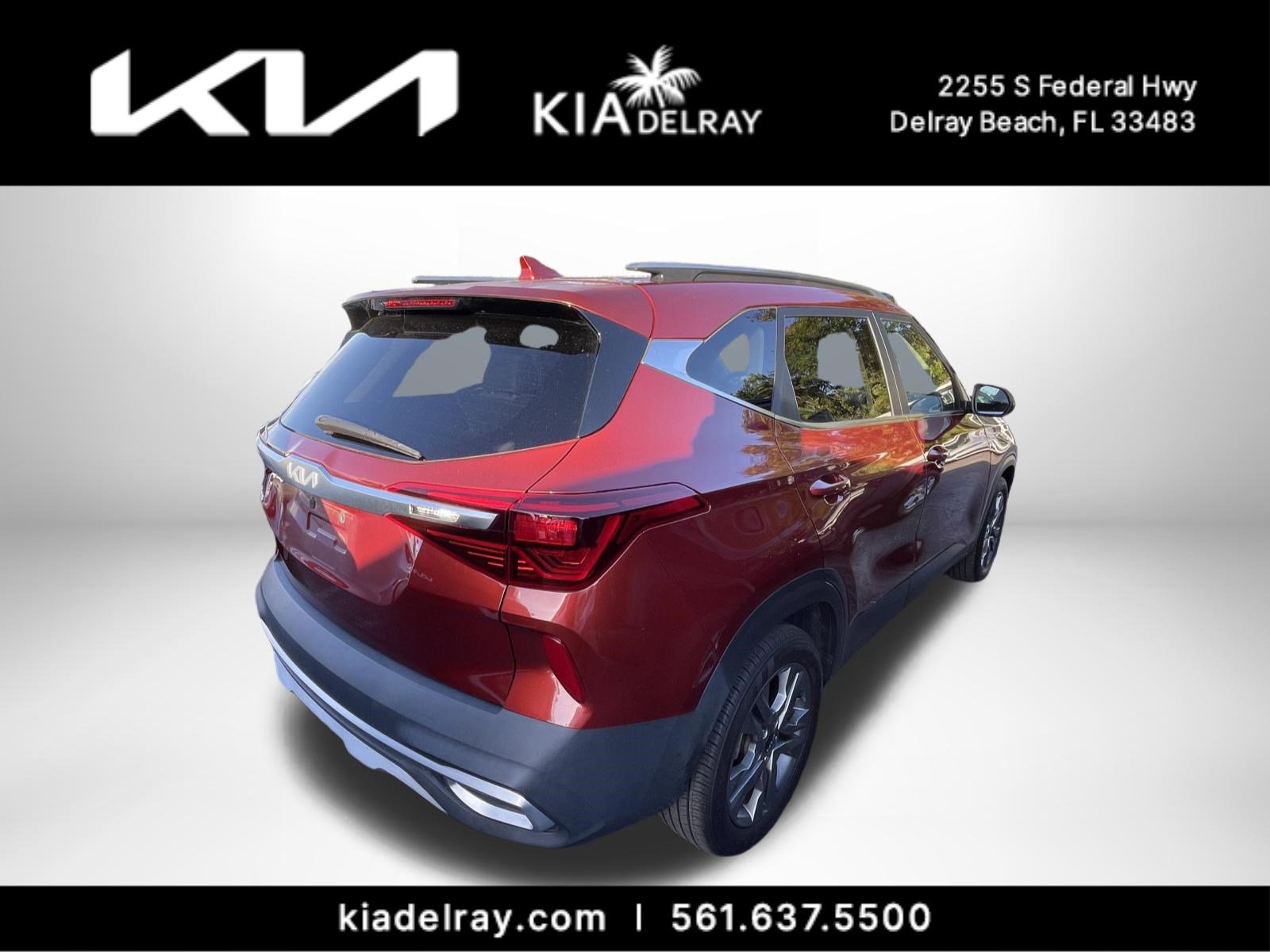 Certified 2022 Kia Seltos S image 2