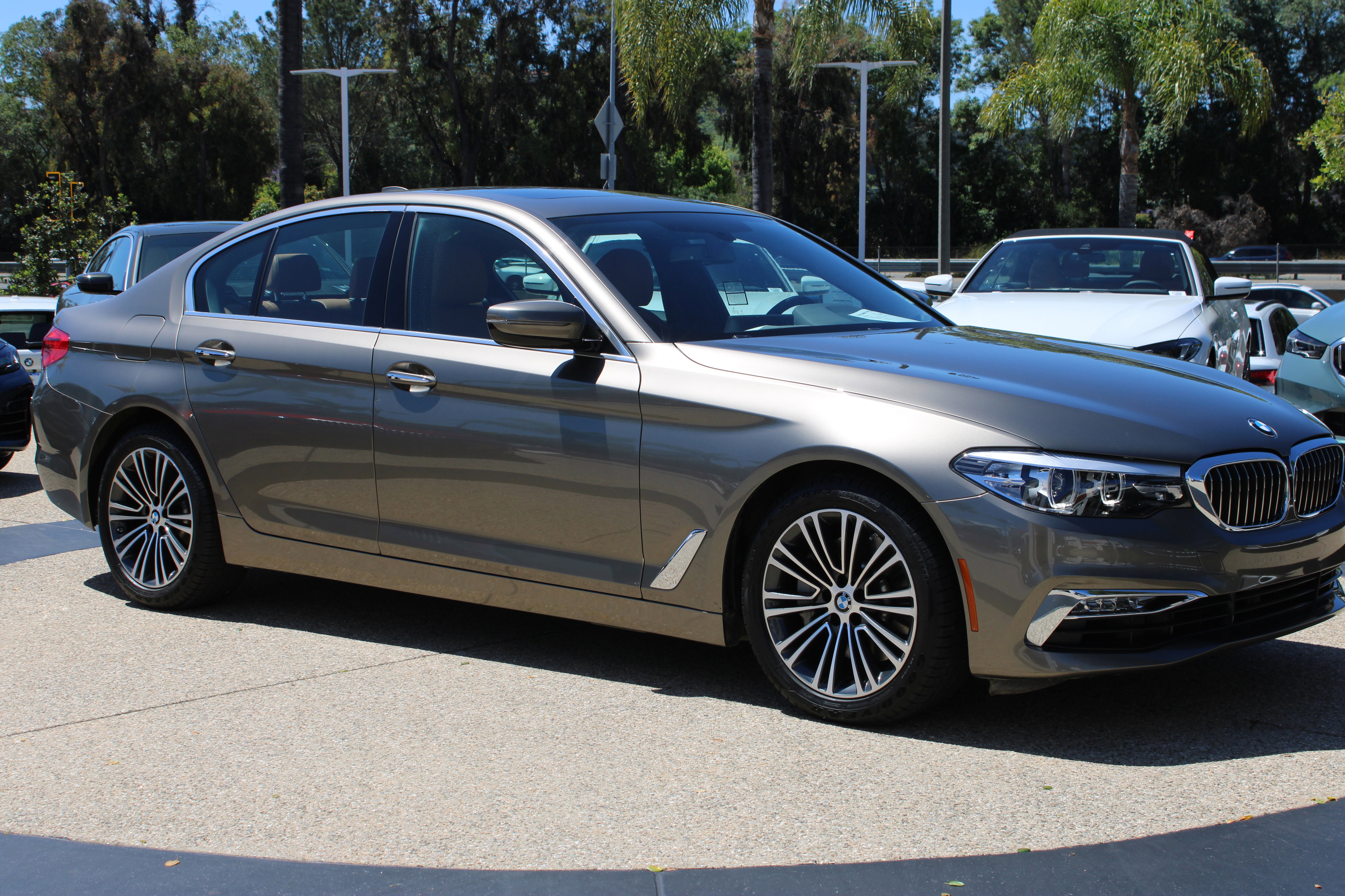 Used 2018 BMW 540i RWD image 8