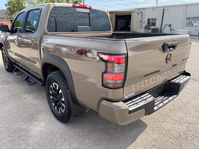 Used 2024 Nissan Frontier PRO-4X w/ Technology Package AWD/4WD image 4