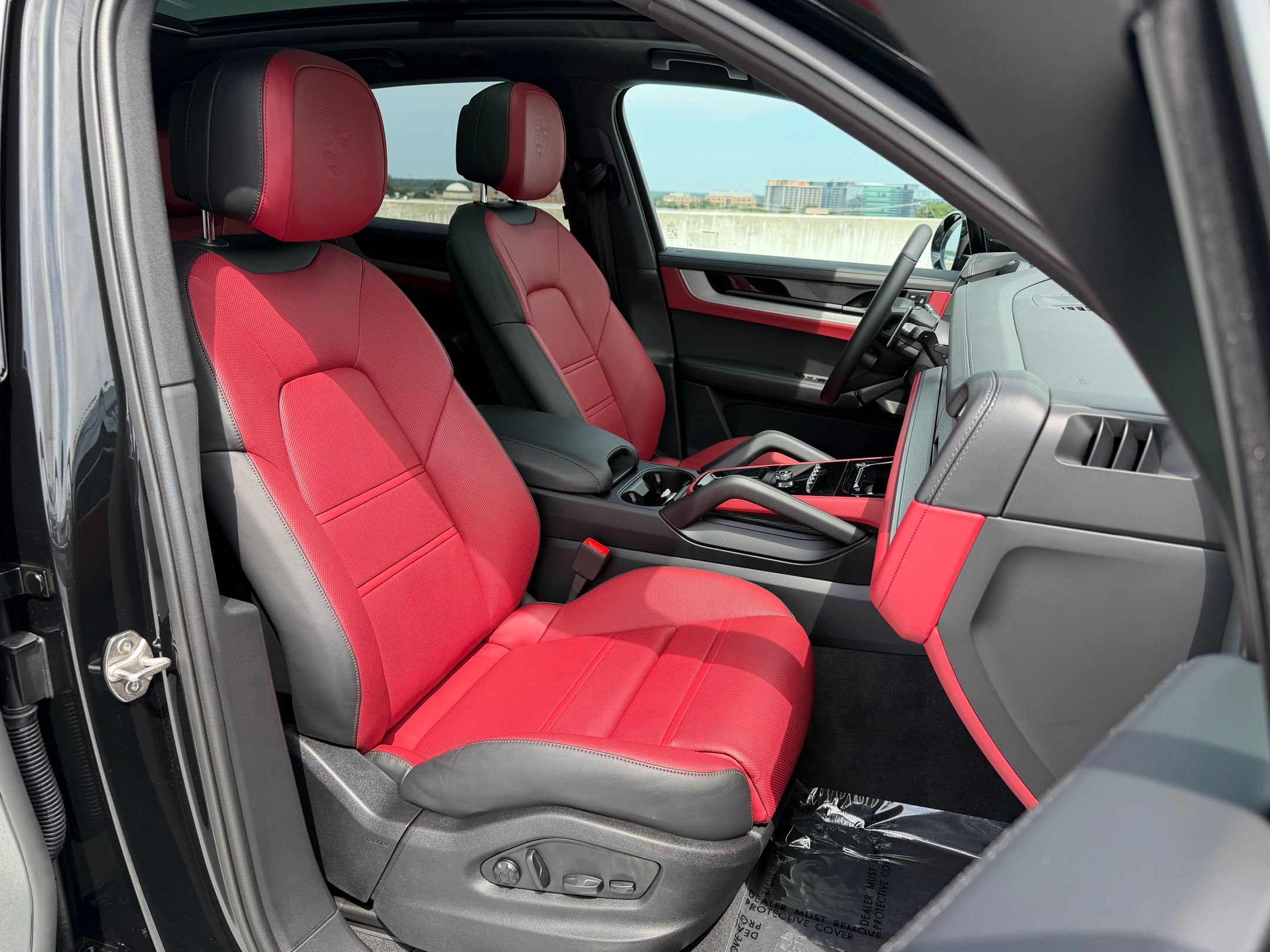 Certified 2026 Porsche Cayenne AWD/4WD image 22