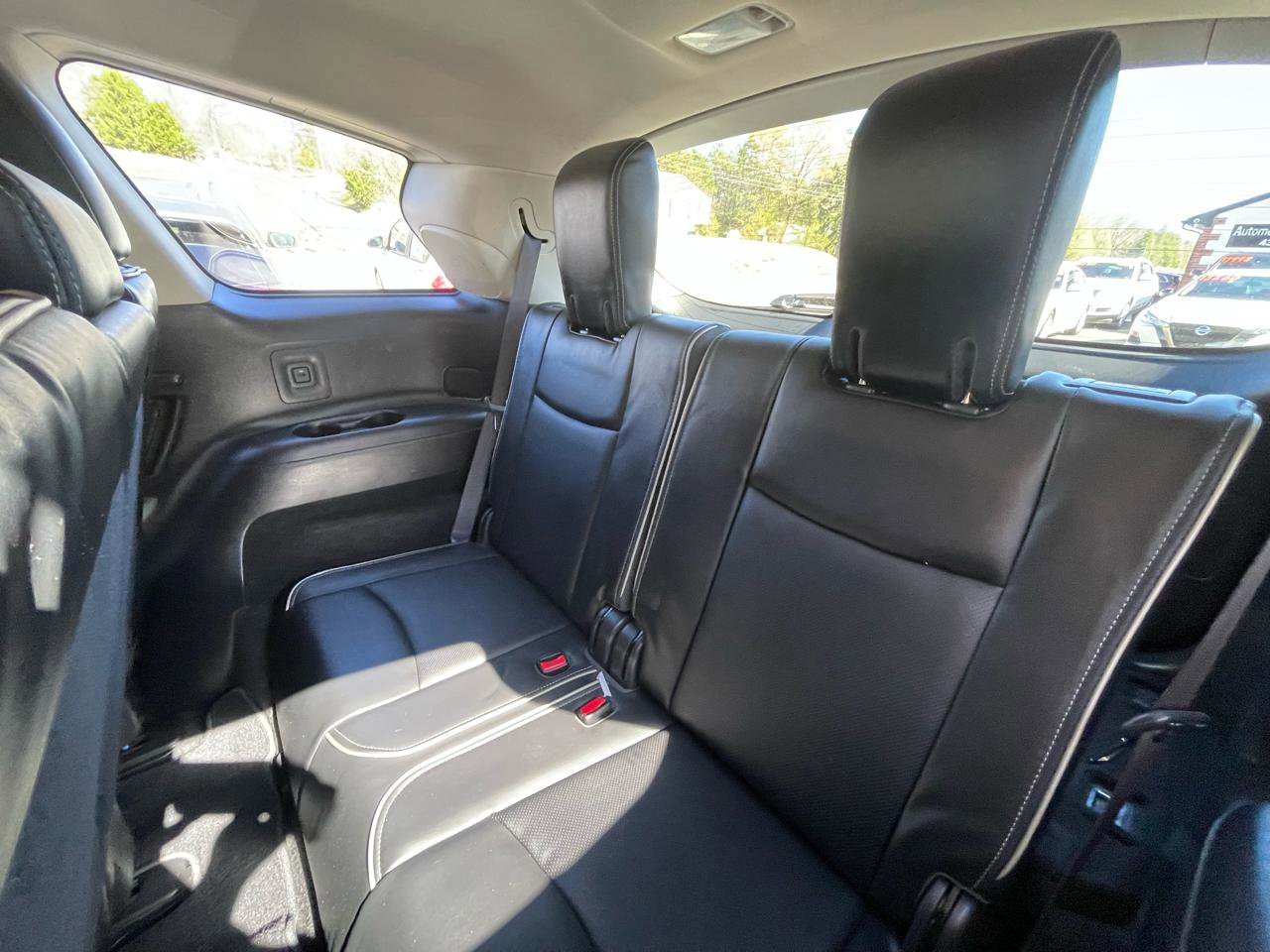 Used 2017 INFINITI QX60 AWD w/ Premium Plus Package image 22