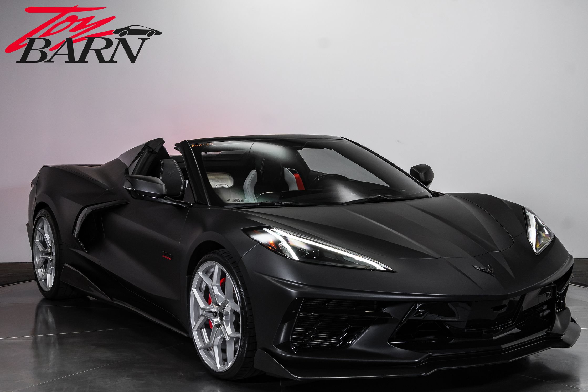 Used 2023 Chevrolet Corvette Stingray Preferred Conv w/ Z51 Performance Package RWD image 7