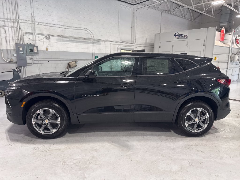 New 2026 Chevrolet Blazer LT FWD image 41