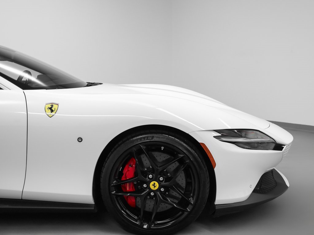Certified 2023 Ferrari Roma image 9