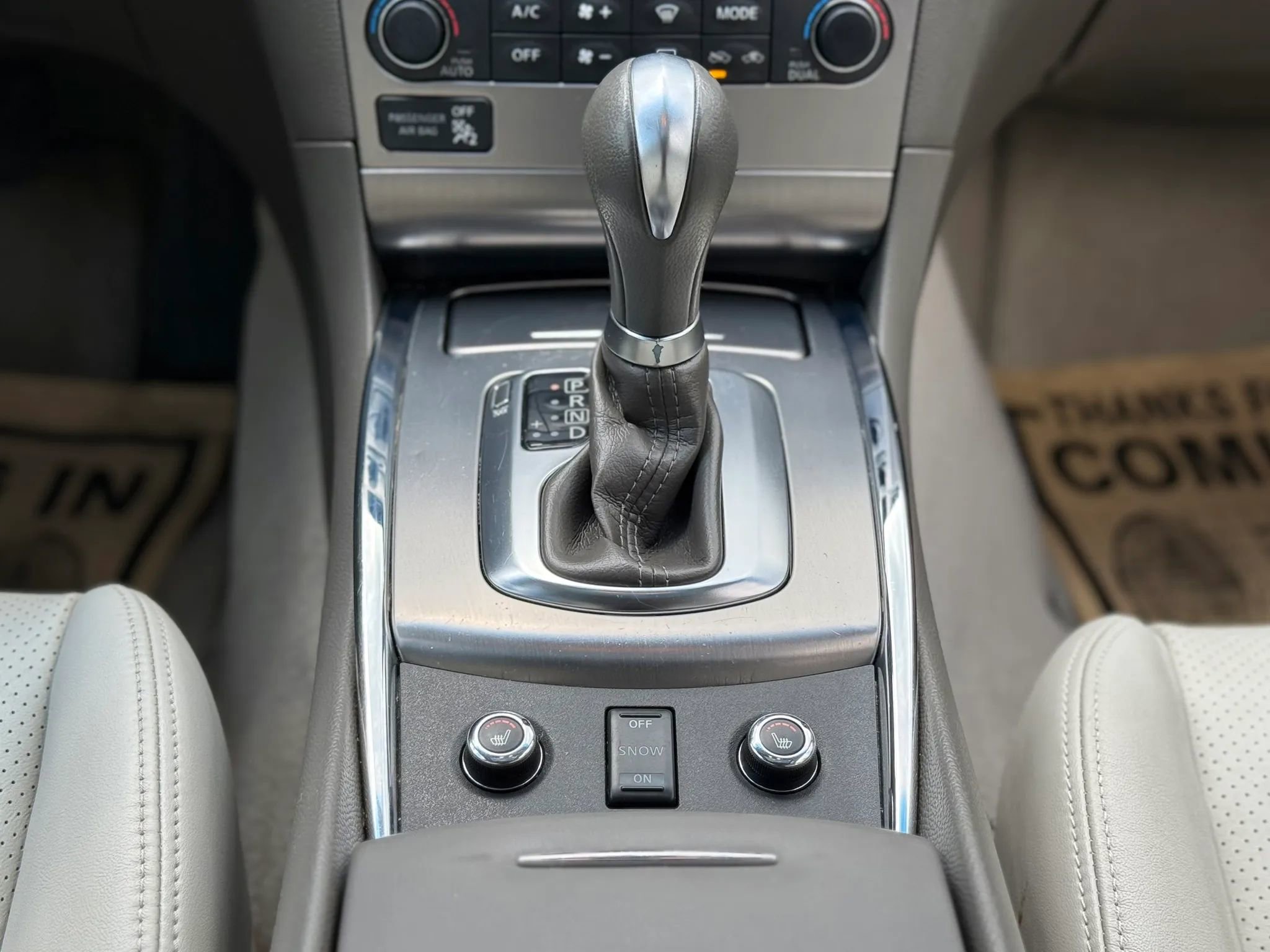 Used 2015 INFINITI Q40 AWD w/ Navigation Package image 17