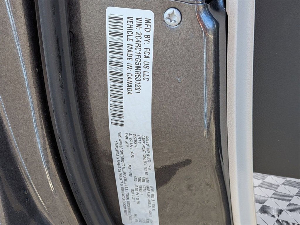 Used 2021 Chrysler Pacifica Touring image 59