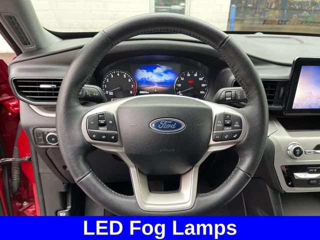 Used 2024 Ford Explorer XLT w/ Equipment Group 202A AWD/4WD image 14