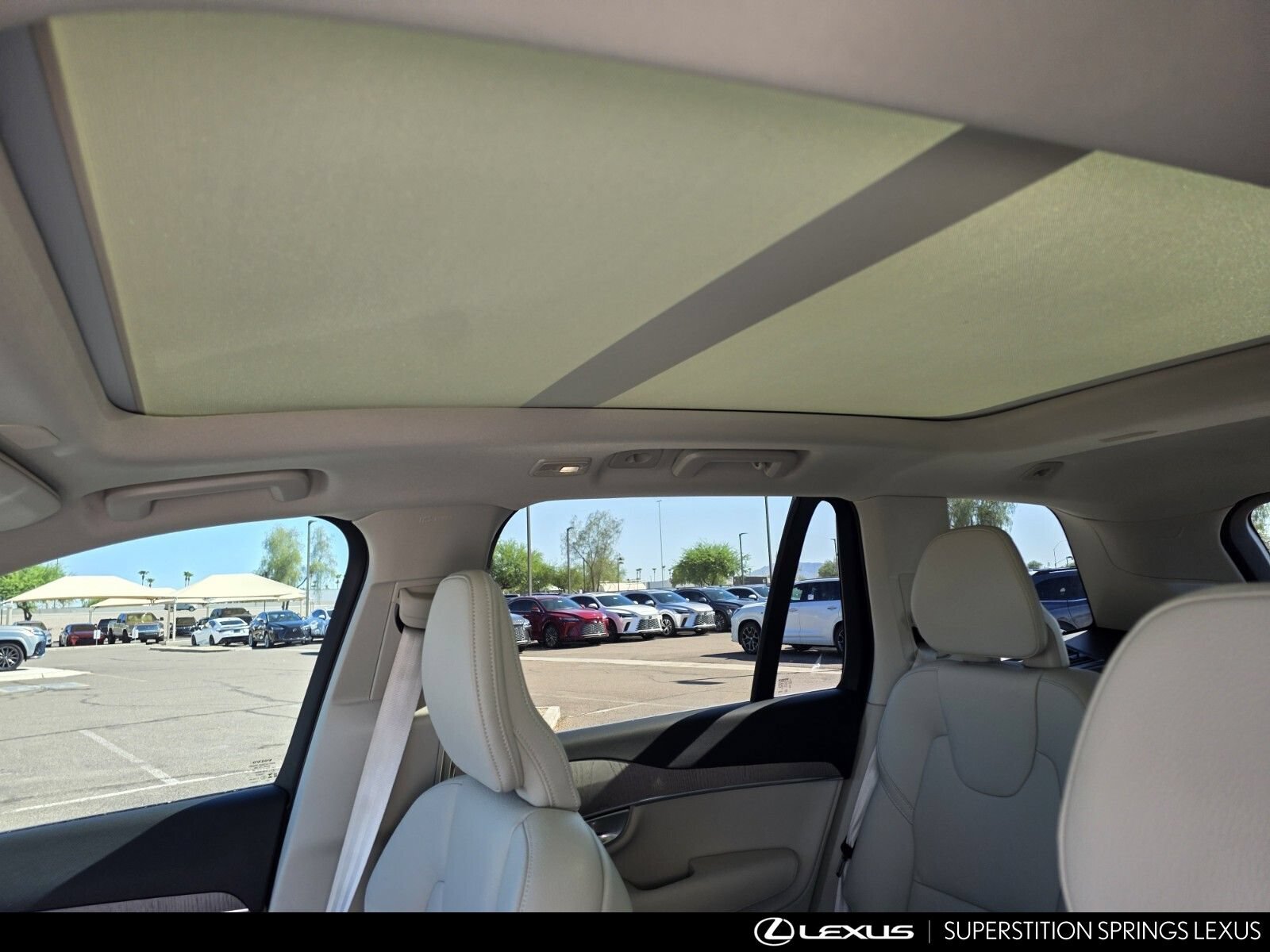 Used 2024 Volvo XC90 B6 Core w/ Protection Package Premier AWD/4WD image 14