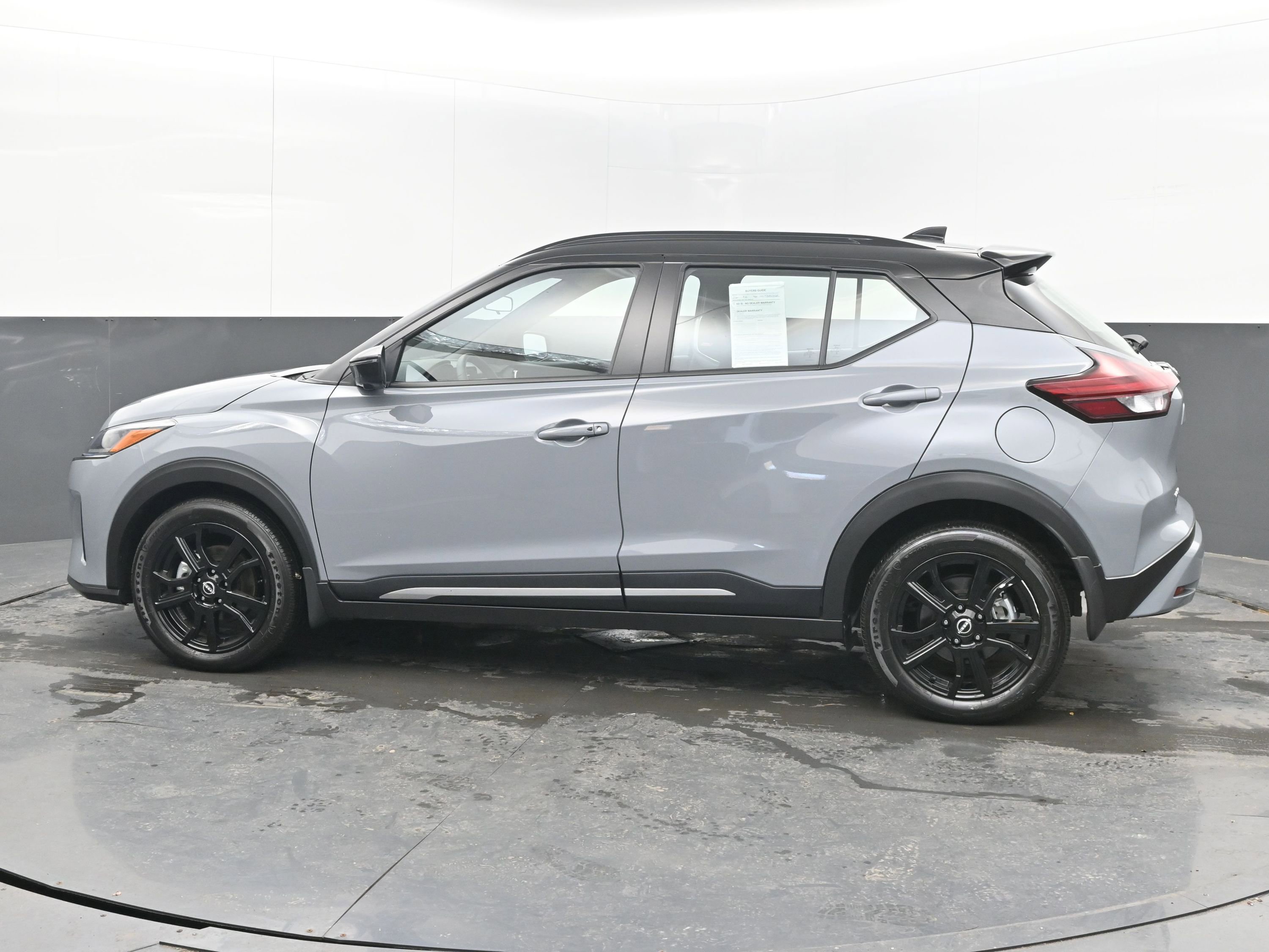 Certified 2024 Nissan Kicks SR w/ SR Premium Package image 5