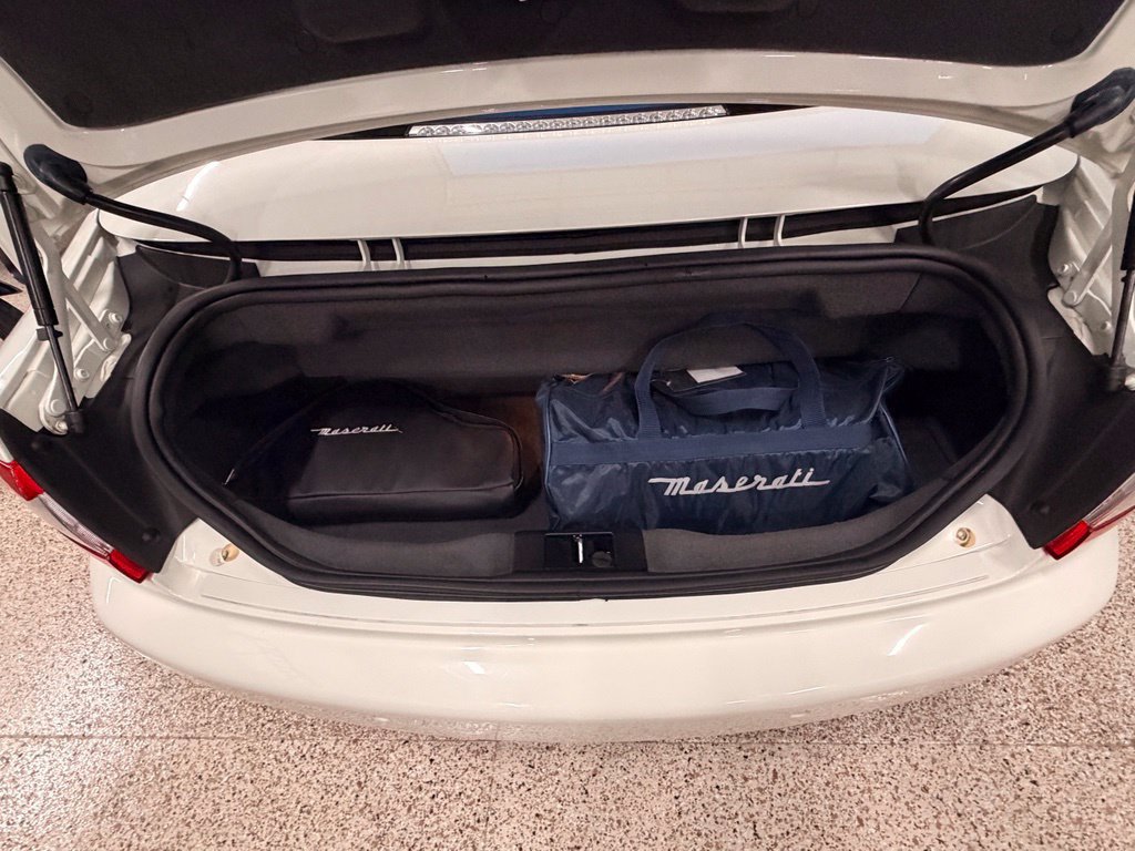Used 2014 Maserati GranTurismo Convertible RWD image 59