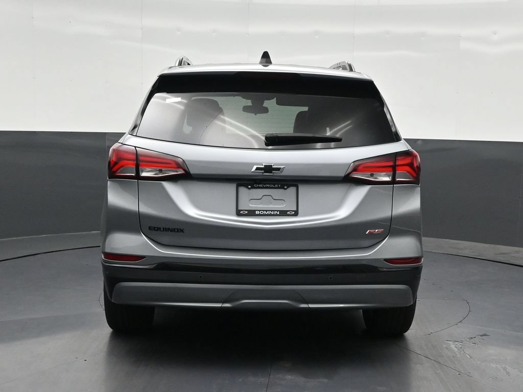 Used 2024 Chevrolet Equinox RS w/ RS Leather Package FWD image 4