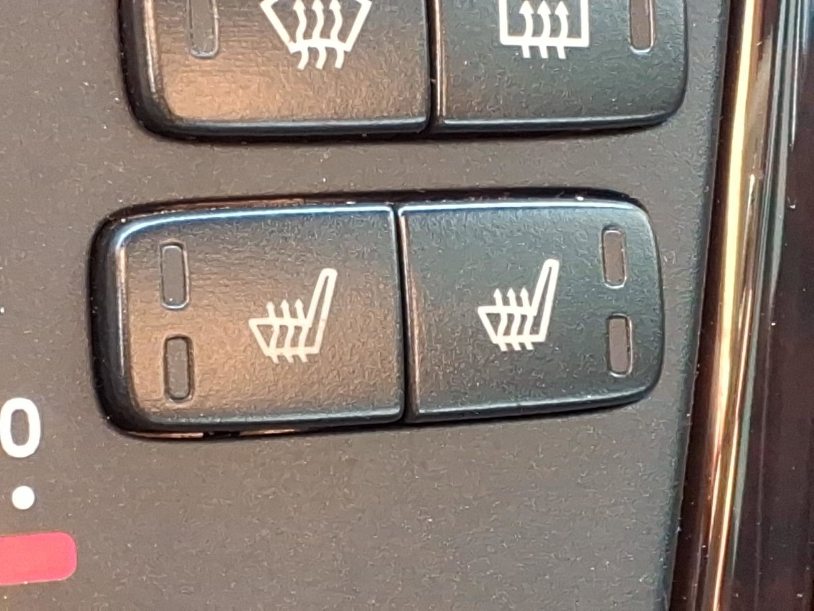 Used 2006 Volvo XC70 image 8