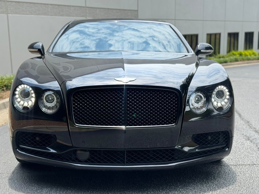Used 2017 Bentley Flying Spur S V8 AWD/4WD image 10