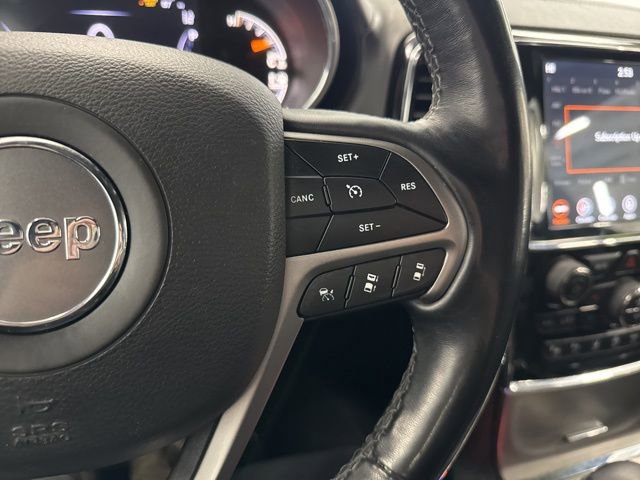 Used 2019 Jeep Grand Cherokee Overland w/ Jeep Active Safety Group image 41