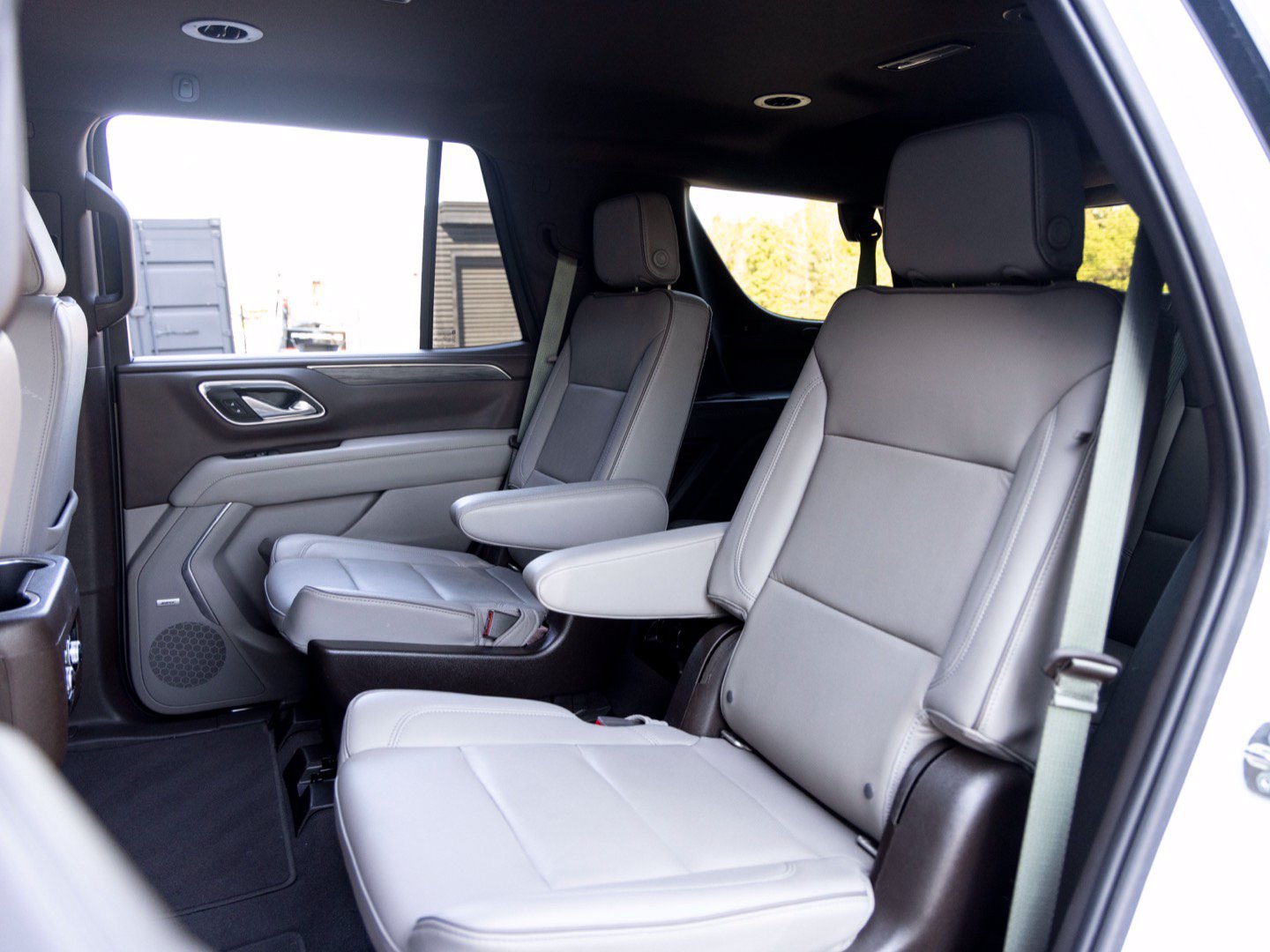 Used 2021 GMC Yukon SLT RWD image 24