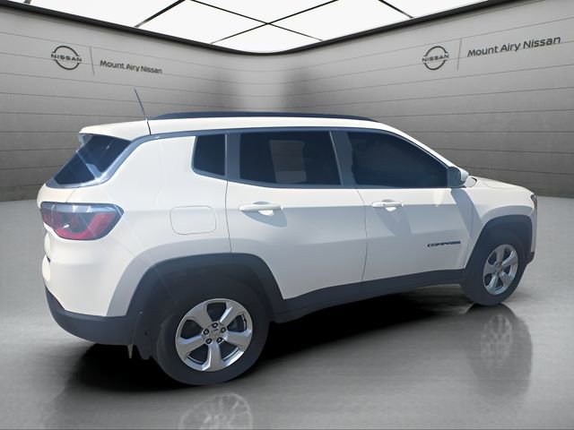 Used 2018 Jeep Compass Latitude w/ Popular Equipment Group image 4