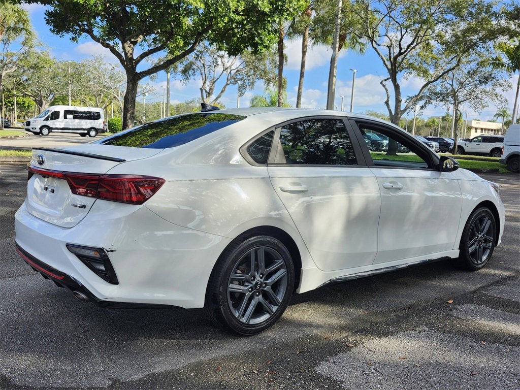 Used 2020 Kia Forte GT-Line image 11