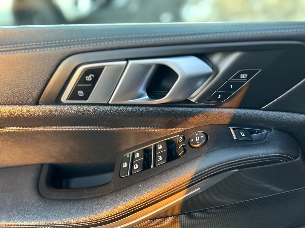 Used 2019 BMW X5 xDrive40i w/ Premium Package 2 image 23