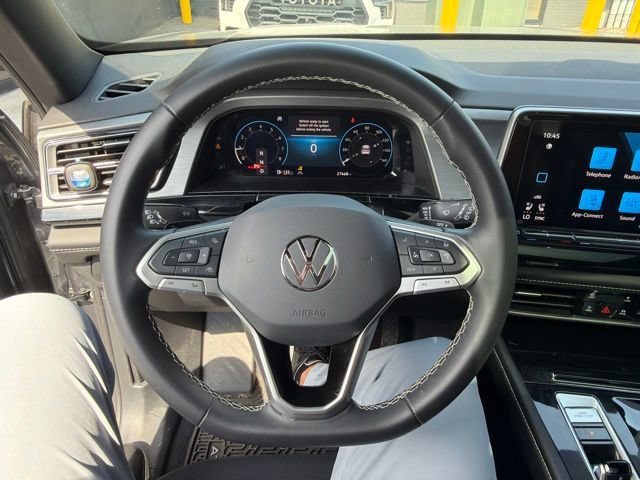 Certified 2024 Volkswagen Atlas Cross Sport SE AWD/4WD image 13