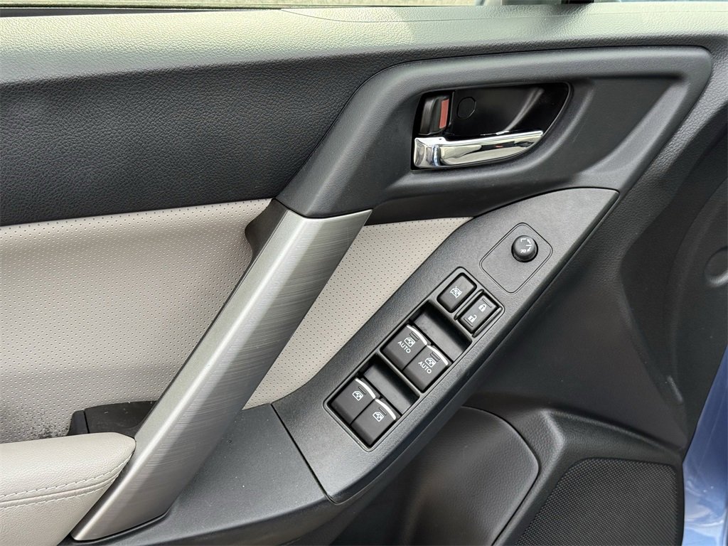 Used 2017 Subaru Forester 2.5i Limited image 16