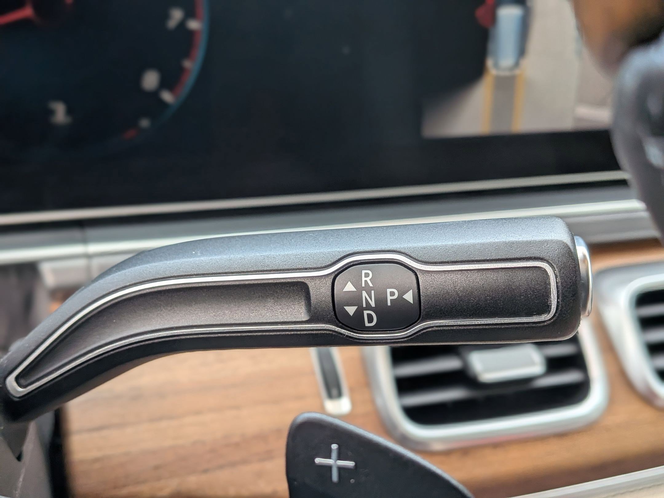 Used 2020 Mercedes-Benz GLE 350 4MATIC image 26