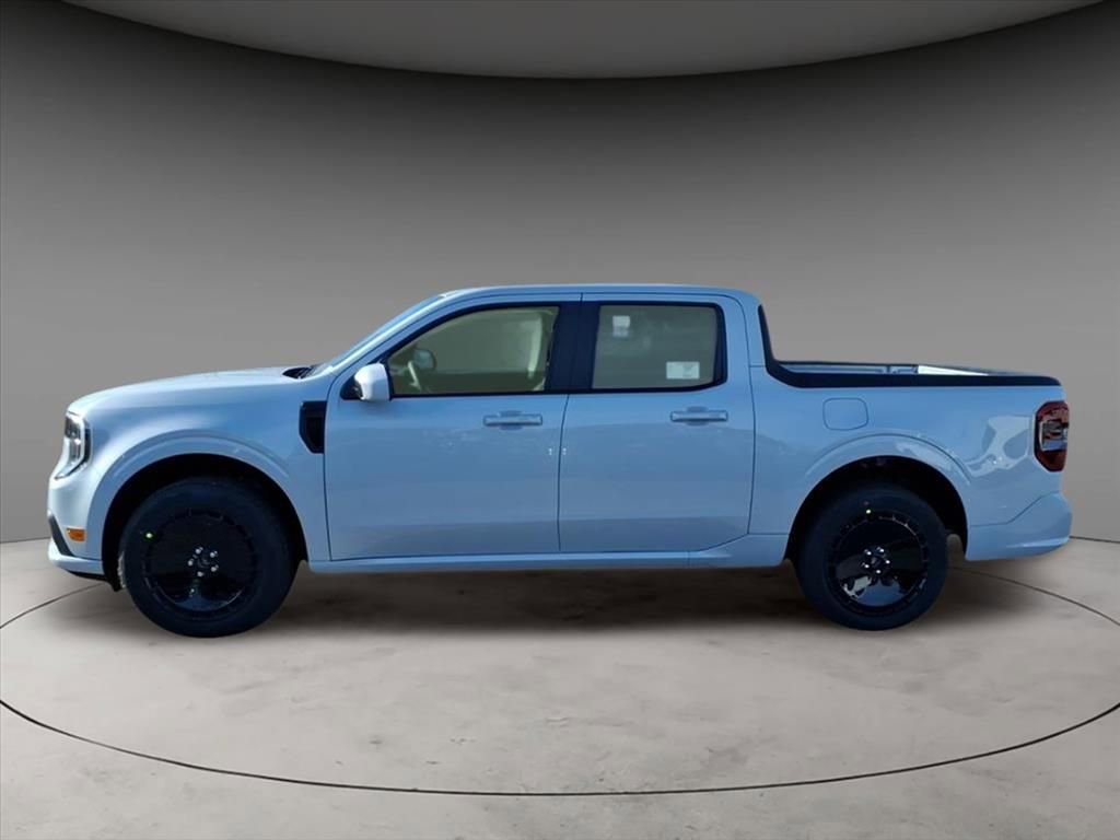 New 2026 Ford Maverick Lobo image 2